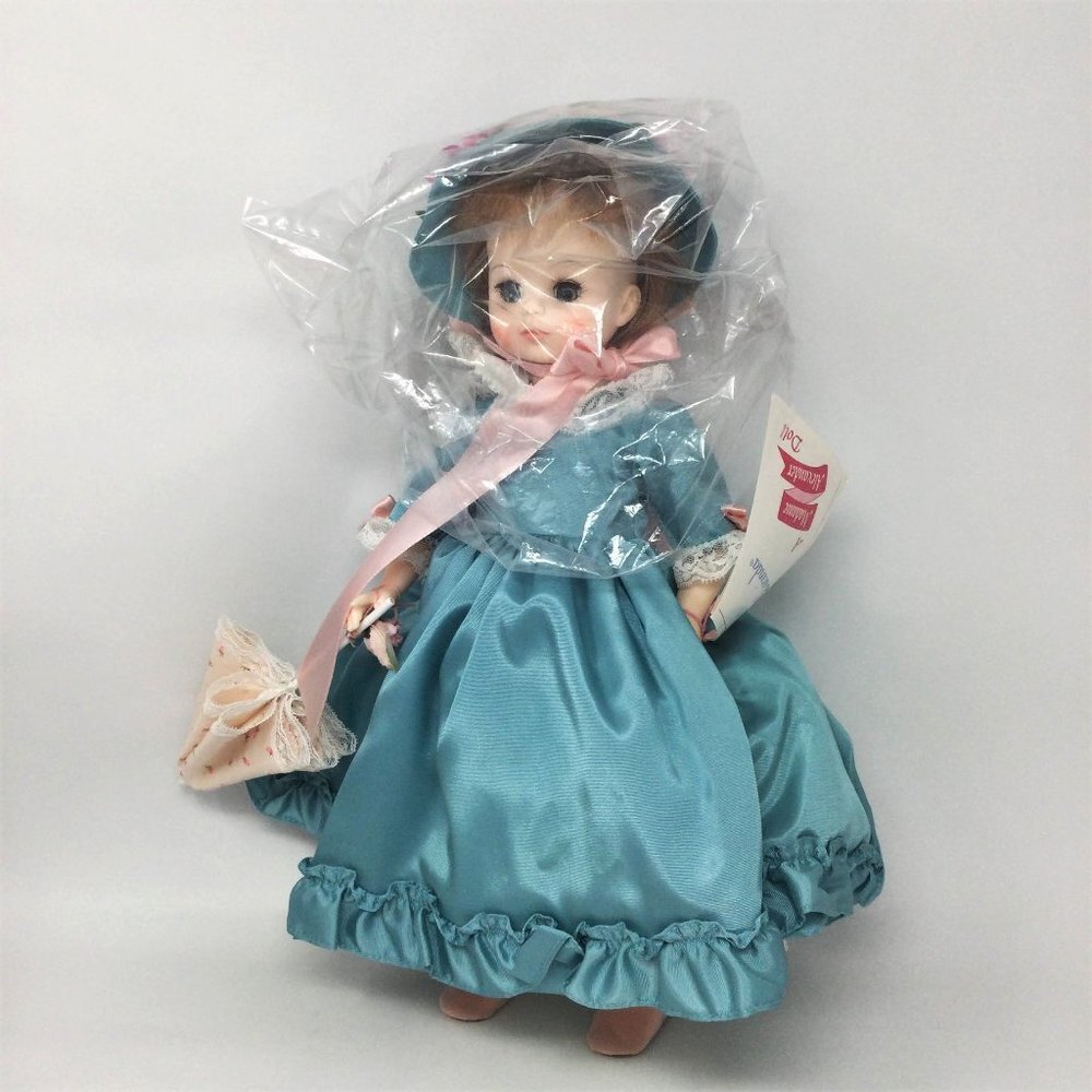 Vintage Madame Alexander Lucinda Doll NIB
